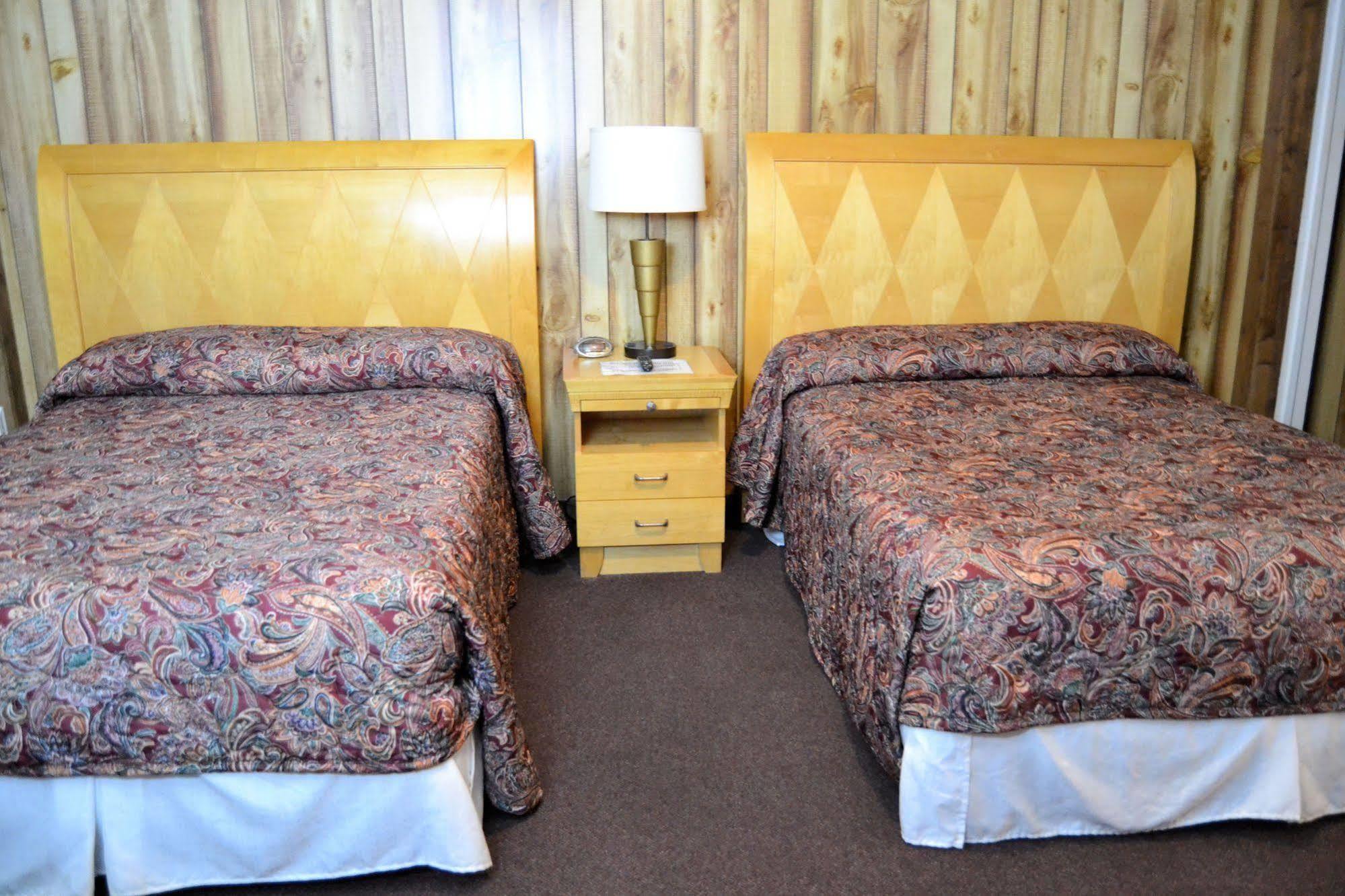 Ontario Inn Экстерьер фото
