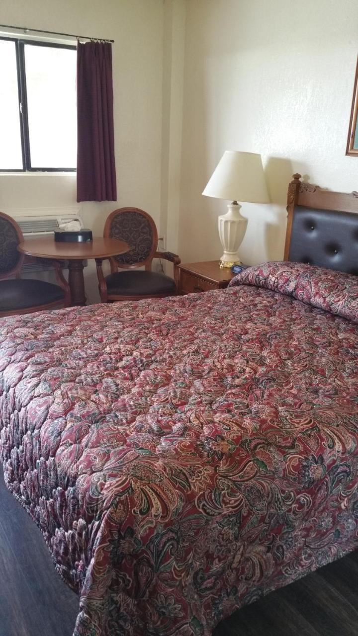 Ontario Inn Экстерьер фото