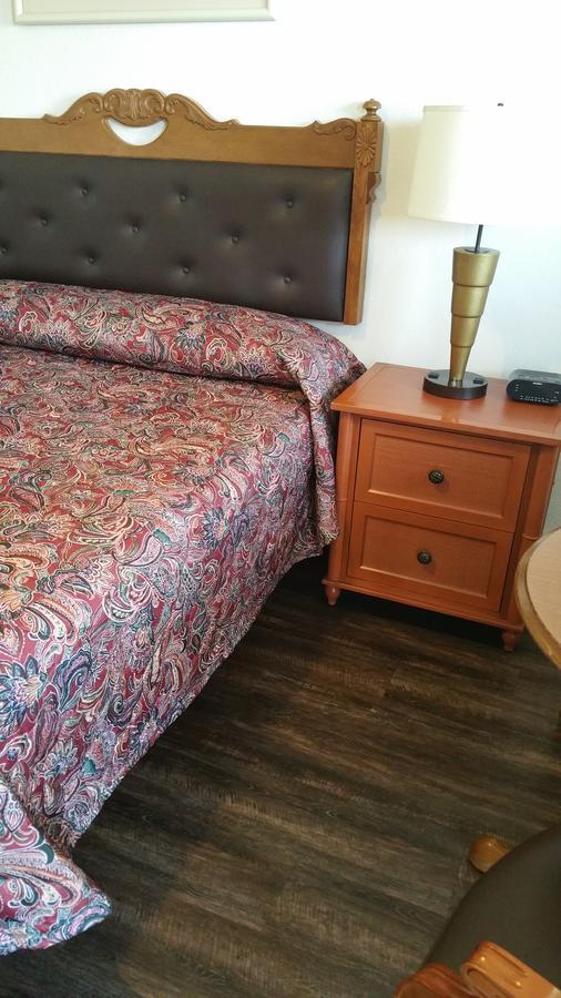 Ontario Inn Экстерьер фото